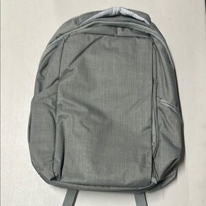 Zoom Grid 15” TSA Computer Backpack
